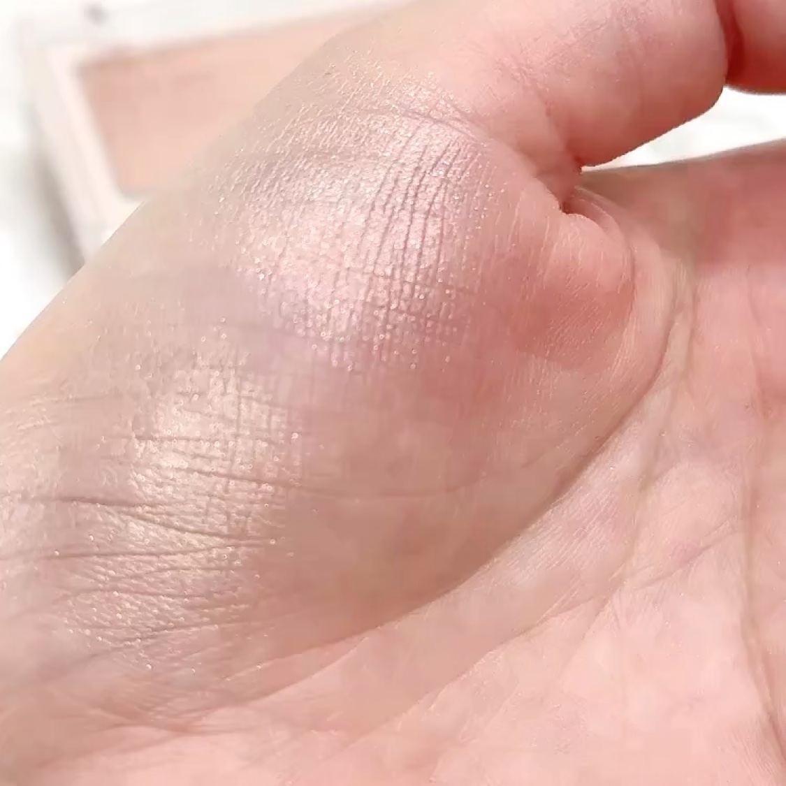 エテュセ グロウスキン フェイスカラー 01 <ハイライター>/ettusais/パウダーハイライトを使ったクチコミ（2枚目）