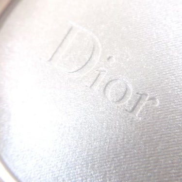 ディオールスキン フォーエヴァー クチュール ルミナイザー/Dior/プレストパウダーを使ったクチコミ（3枚目）