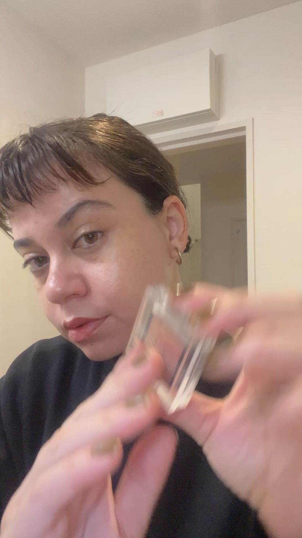 カラーリングソフトアイライナー/uneven/ペンシルアイライナーの人気ショート動画