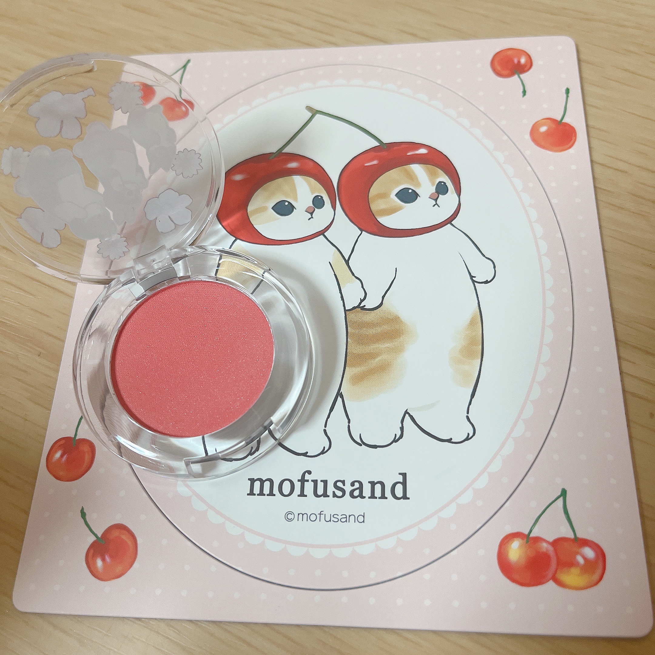 ポンデクルール　mofusand　マルチカラーパウダー/クレアボーテ/単色アイシャドウを使ったクチコミ（1枚目）