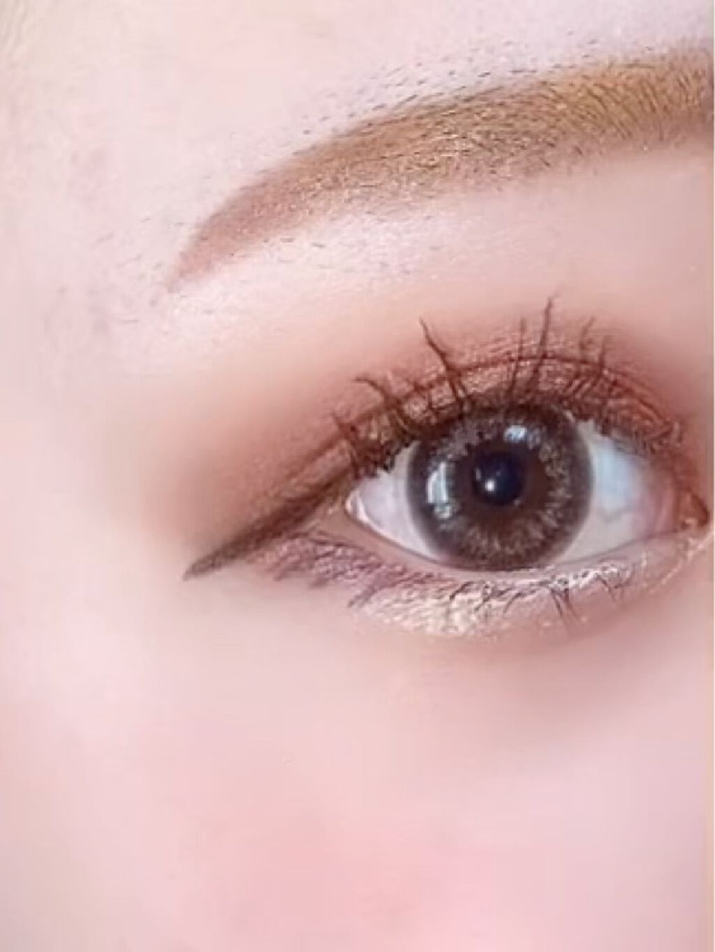 ジュエリーパレット/KISS NEW YORK/アイシャドウパレットの動画クチコミ1つ目