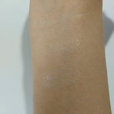 イルミネイティング アイペンシル/LUNASOL/スティックアイシャドウの動画クチコミ1つ目