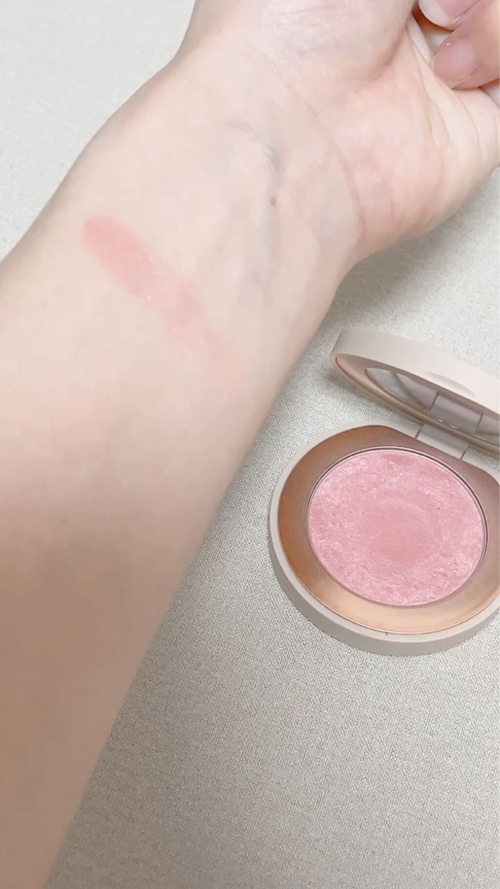 ドットオンムード グロウブラッシュ/Heart Percent/パウダーチークの動画クチコミ4つ目