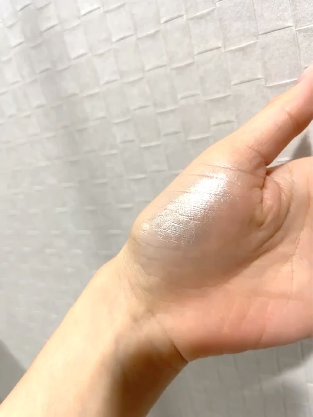 ボーム エサンシエル/CHANEL/スティックハイライトを使ったクチコミ（3枚目）