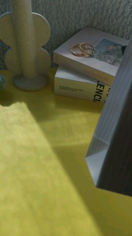 ソリッド パフューム ホワイトアプリコット/LUAFEE/練り香水の人気ショート動画