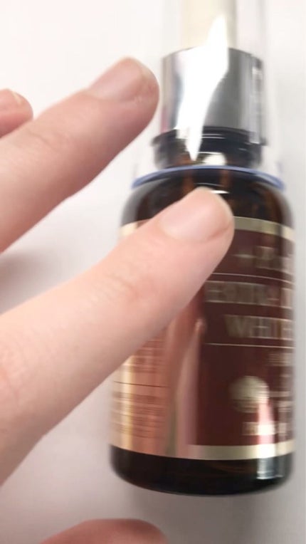 エクストラ ダブルホワイト美容原液 プロフェッショナル/PlusRay/美容液を使ったクチコミ(2枚目)