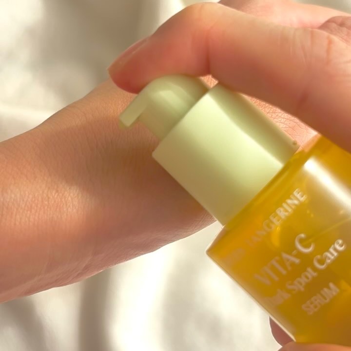 グリーンタンジェリン ビタC ダークスポットケアセラム/goodal/美容液を使ったクチコミ（2枚目）