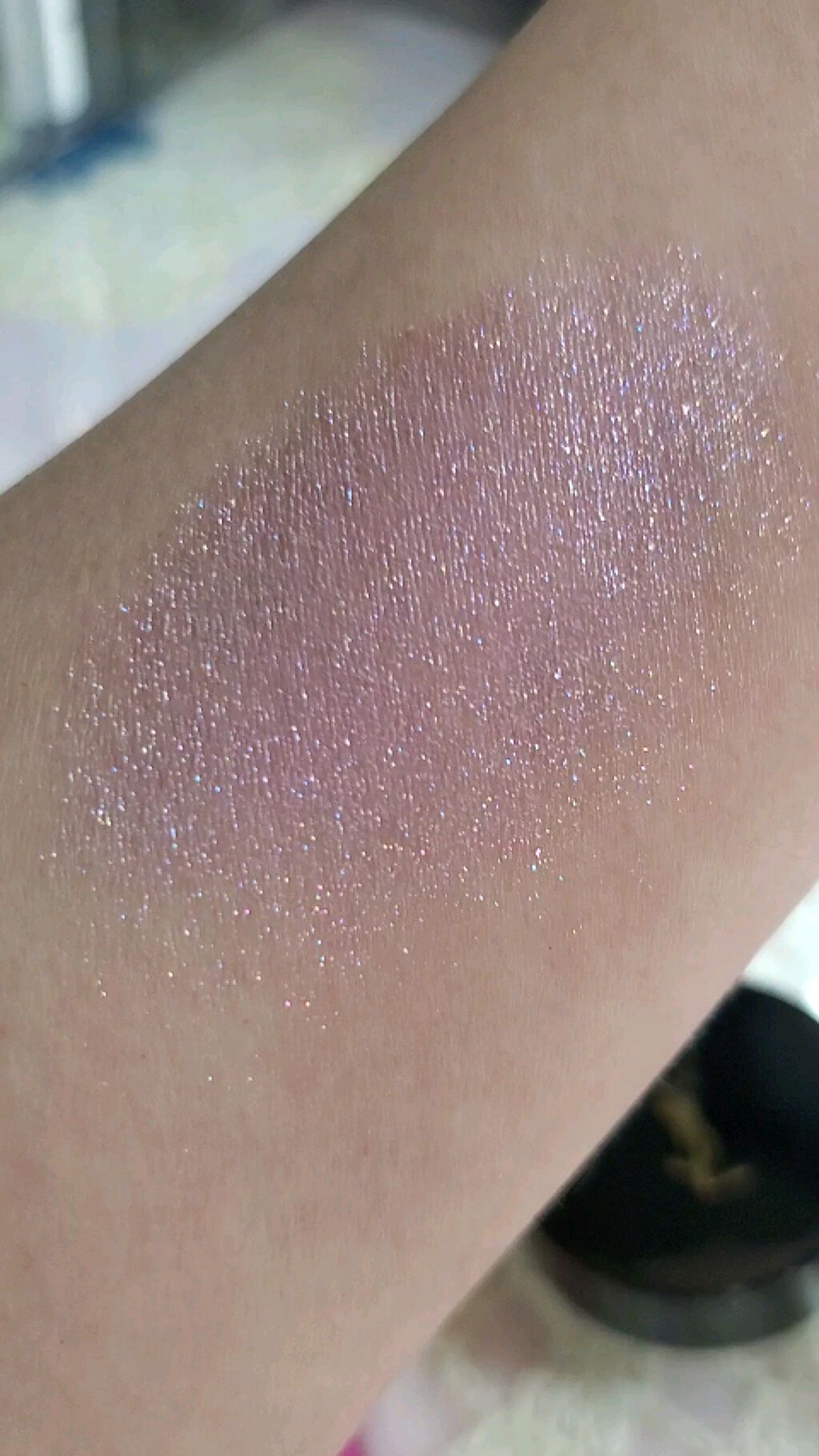 クチュール ホログラム パウダー/YVES SAINT LAURENT BEAUTE/ボディパウダーの動画クチコミ5つ目