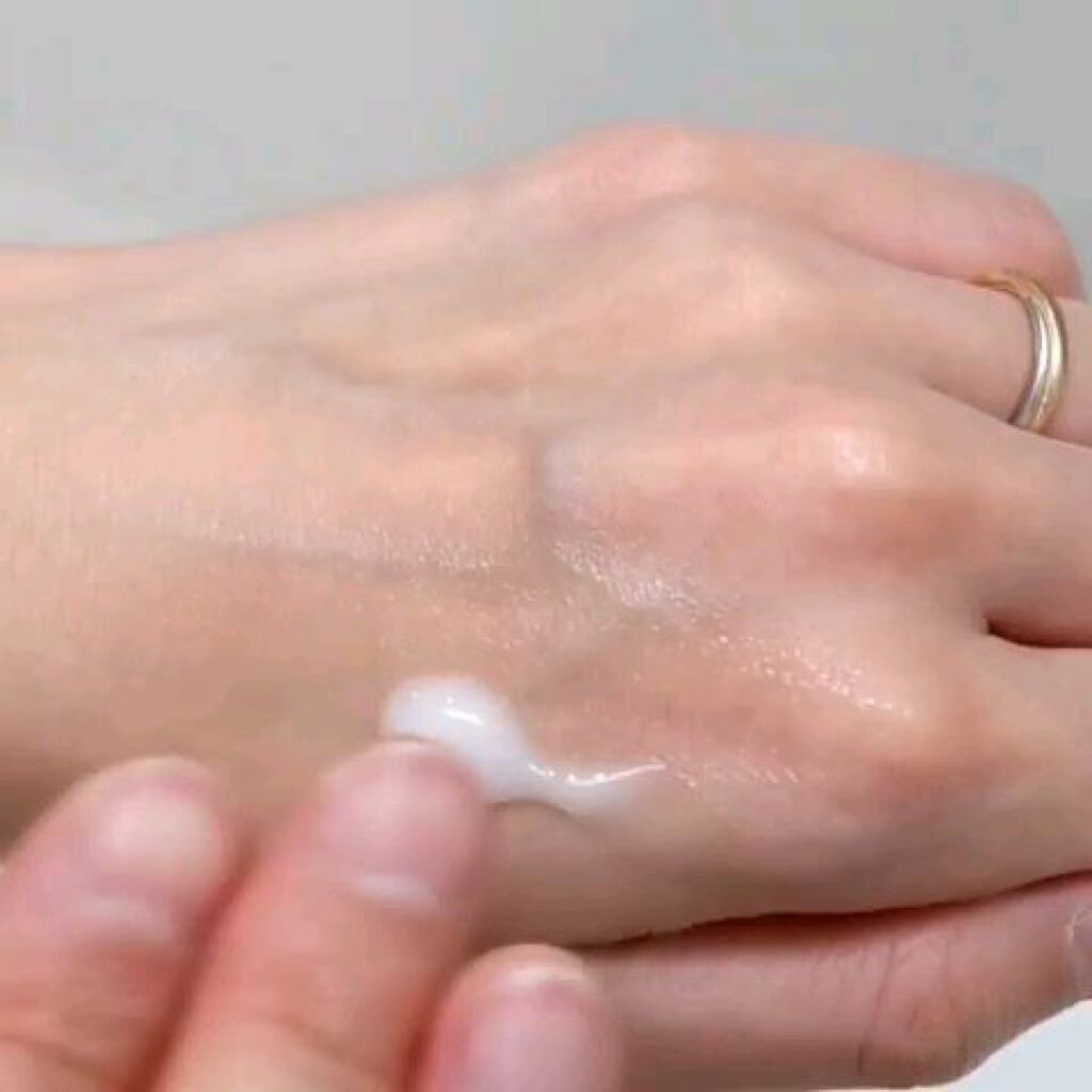 グリーンティーウォーターボム/Bonajour/フェイスクリームを使ったクチコミ（3枚目）