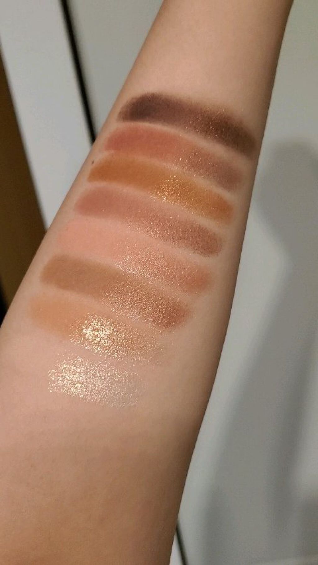 ボーン ディス ウェイ ザ ナチュラル ヌード アイシャドウ パレット/Too Faced/アイシャドウパレットを使ったクチコミ（2枚目）