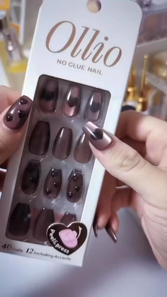 オーリオ ノーグルーネイル/ollio/ネイルチップ・パーツの動画クチコミ1つ目