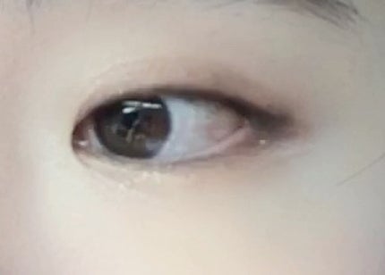 UR GLAM VELVET EYE COLOR PALETTE/U R GLAM/アイシャドウパレットの人気ショート動画