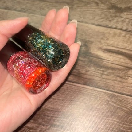 ITGグリッターネイル/DAISO/マニキュアを使ったクチコミ(4枚目)