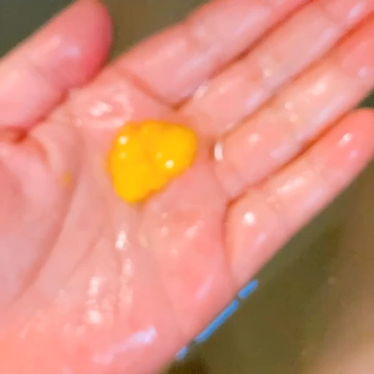 バスコンフェッティ ゆず/サンハーブ/保湿系入浴剤の動画クチコミ4つ目