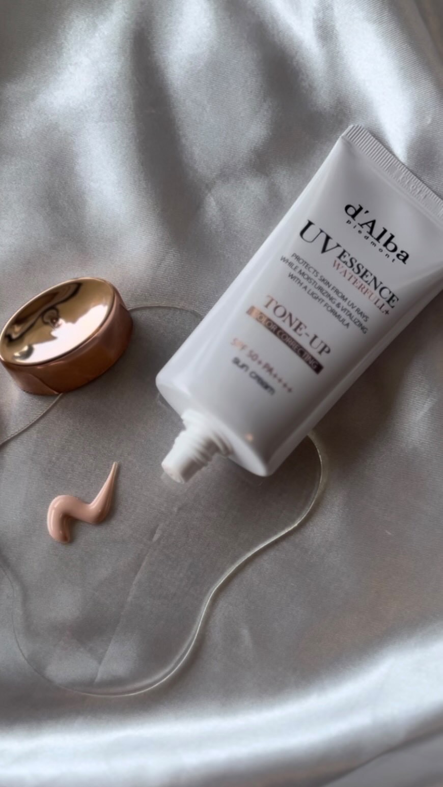 ウォータフルトーンアップサンクリーム/ダルバ/日焼け止めクリームを使ったクチコミ（1枚目）