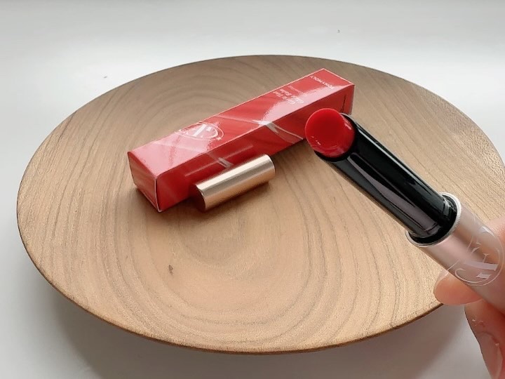 ゲットイットティントグレーズバーム/TONYMOLY/リップティントの動画クチコミ4つ目