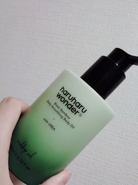 ブラックバンブーデイリースムージングボディーオイル/haruharu wonder/ボディオイルの動画クチコミ2つ目