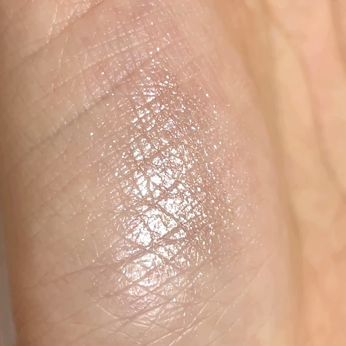 シェイクシャドウSV/Fujiko/リキッドアイシャドウを使ったクチコミ（2枚目）