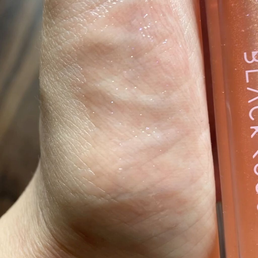 HALF&HALF WATER TINT /BLACK ROUGE/リップグロスの動画クチコミ2つ目