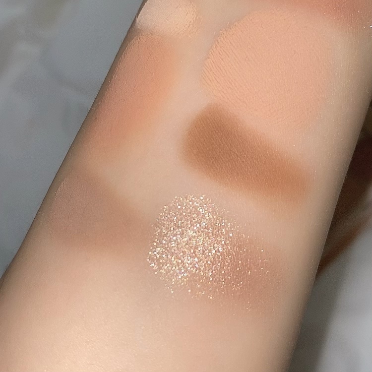 プロ アイ パレット エアー/CLIO/アイシャドウパレットの動画クチコミ4つ目