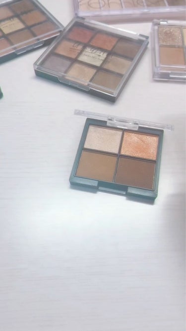 UR GLAM　BLOOMING EYE COLOR PALETTE/U R GLAM/アイシャドウパレットを使ったクチコミ（2枚目）