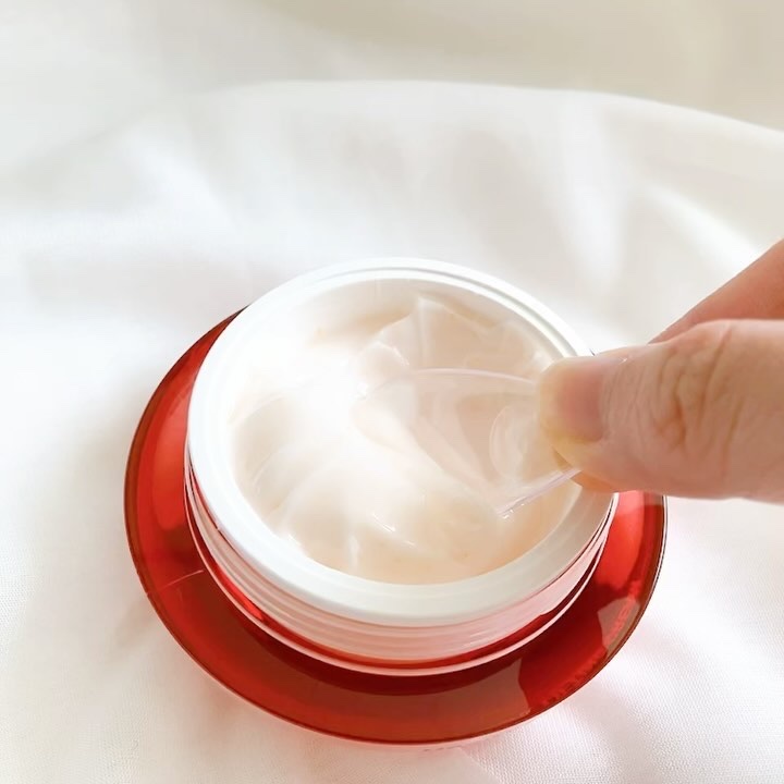 シューマジショットゴールド糸リフティングアンプル/MEDITHERAPY/美容液を使ったクチコミ（3枚目）