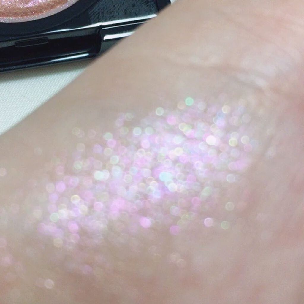 プリズム エアー シャドウ/CLIO/単色アイシャドウを使ったクチコミ（3枚目）