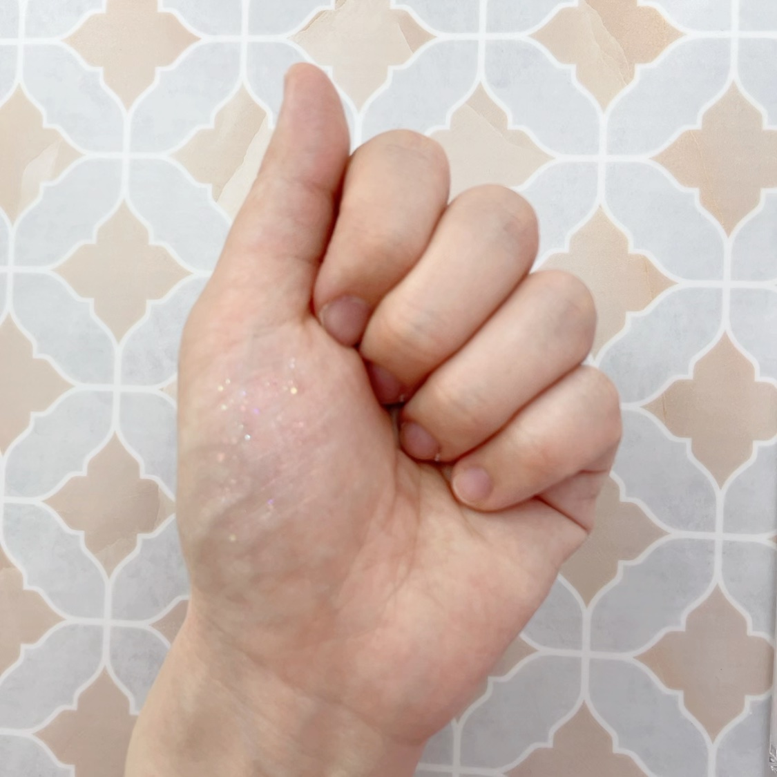 リキッドアイシャドウ/Solistella/リキッドアイシャドウの動画クチコミ2つ目