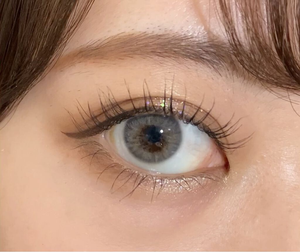 エアリス(Heiress)/OLOLA/カラーコンタクトレンズの動画クチコミ1つ目