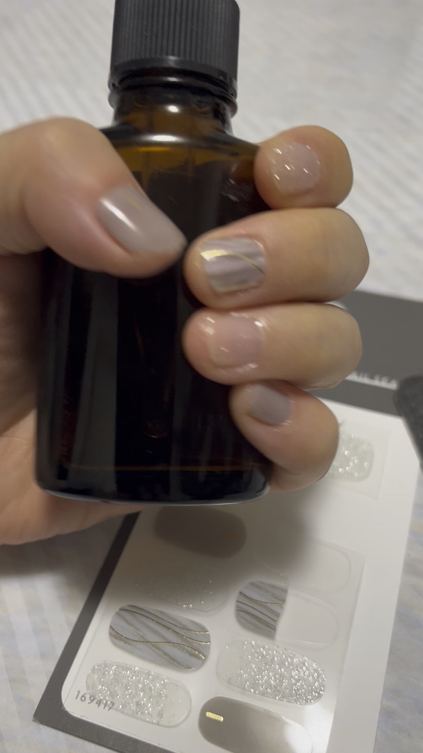 ジェルネイルシール/キャンドゥ/ネイルシールの人気ショート動画