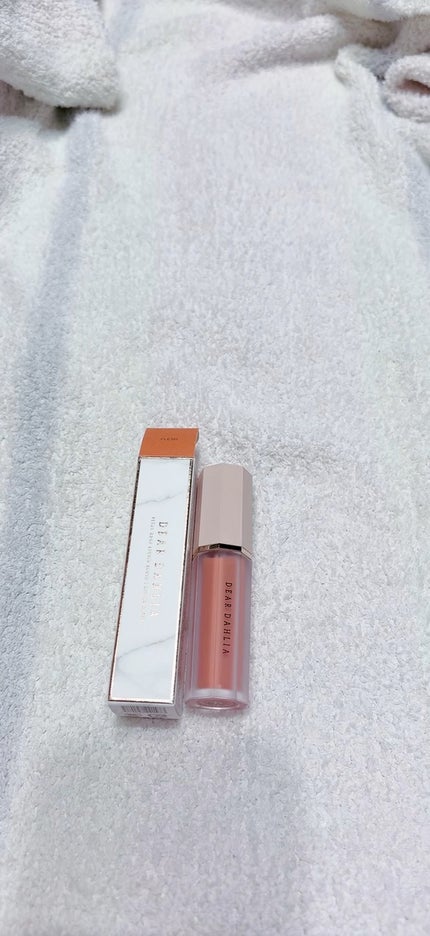 ペタルドロップリキッドブラッシャー/DEAR DAHLIA/リキッドチークの人気ショート動画