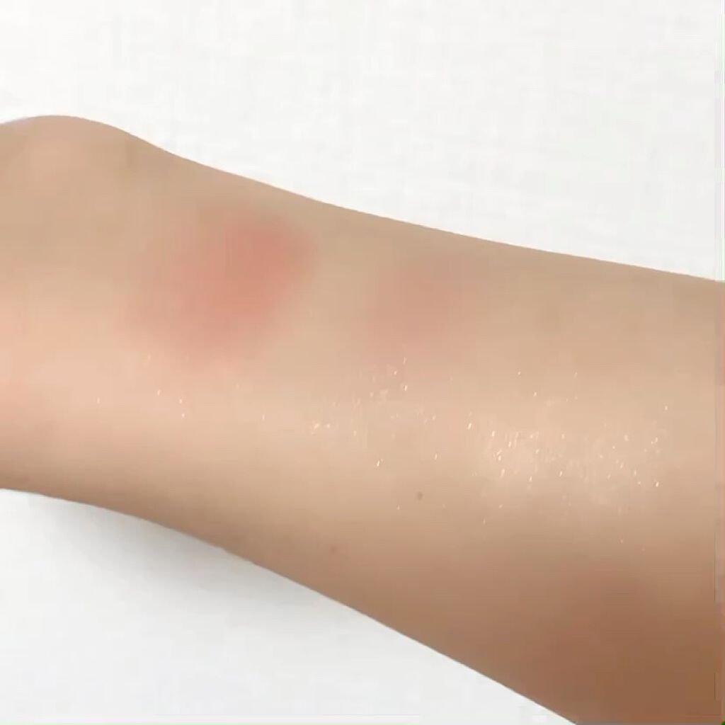 カラーリングソフトチークス/LUNASOL/パウダーチークの動画クチコミ1つ目