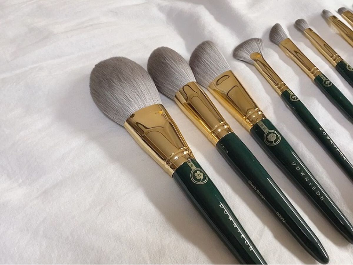 ROWNYEON 緑姫シリーズ メイクブラシ１３本セット 化粧ポーチ付き/Rownyeon/メイクブラシを使ったクチコミ（2枚目）