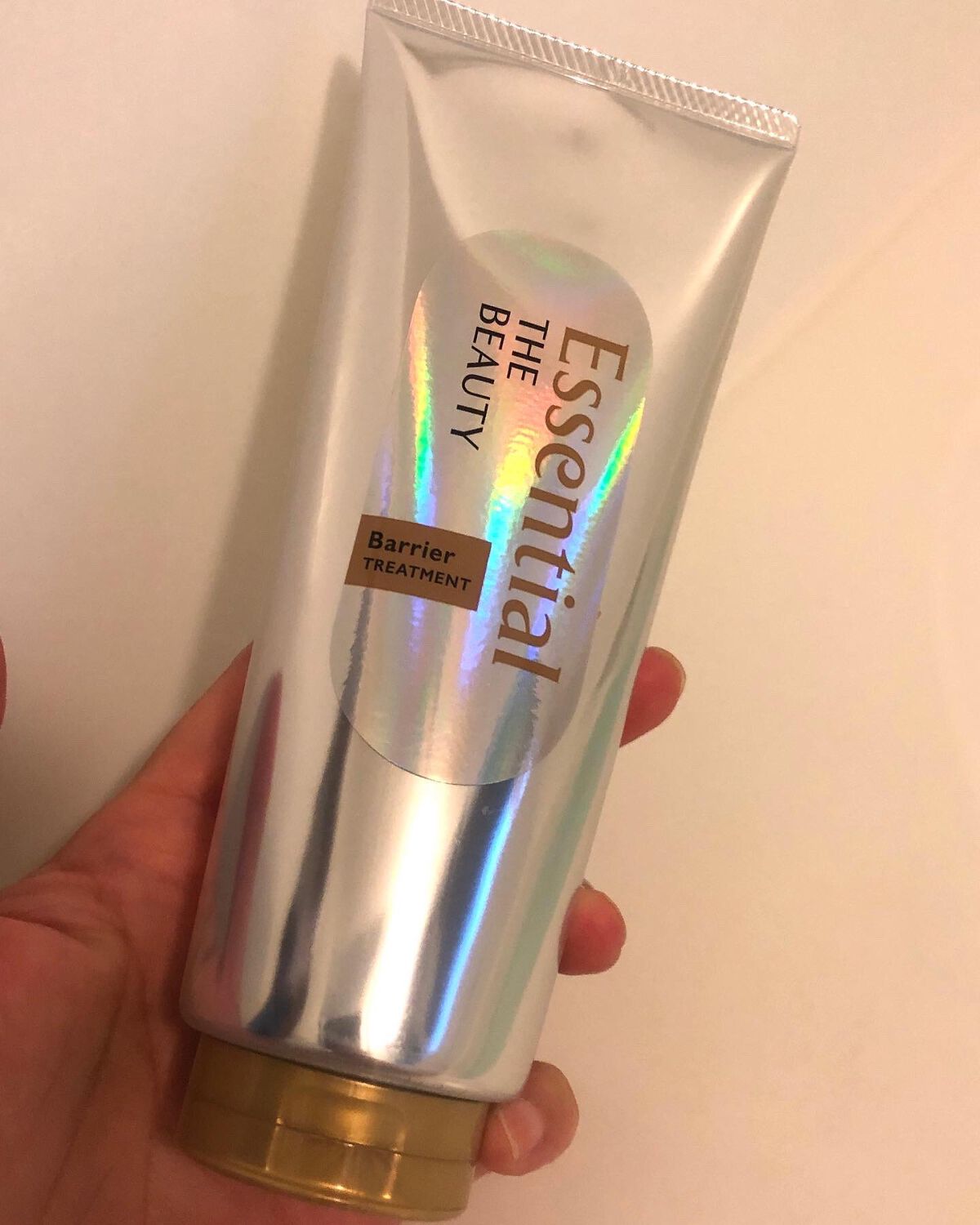 髪のキメ美容バリアトリートメント/エッセンシャル/洗い流すヘアトリートメントの人気ショート動画