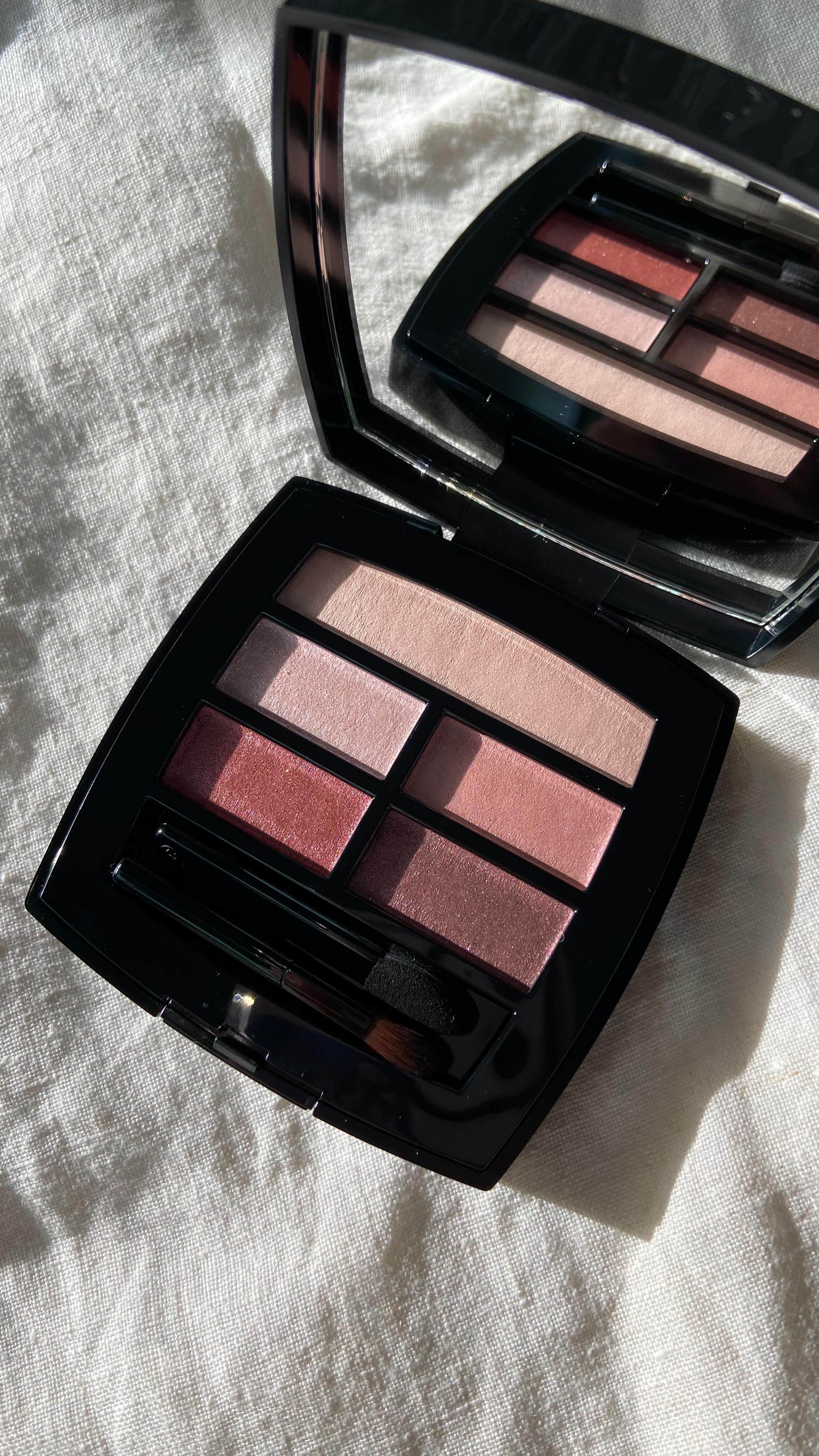 レ ベージュ パレット ルガール/CHANEL/アイシャドウパレットの人気ショート動画