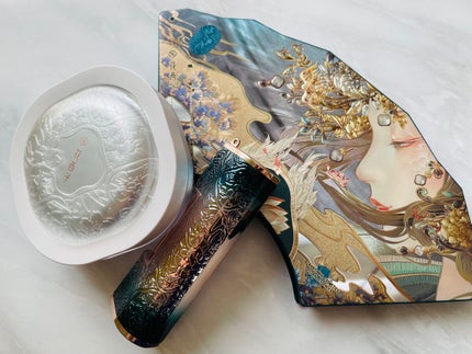 百花同心錠 彫刻リップ/花西子/口紅の人気ショート動画