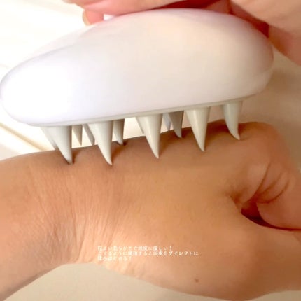 プロミル カルテスキャルプマッサージャー/Promille/スカルプブラシを使ったクチコミ(3枚目)