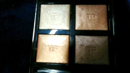 アイ カラー クォード/TOM FORD BEAUTY/アイシャドウパレットの人気ショート動画