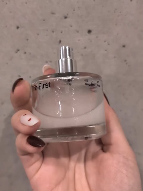 オードパフューム ザ・ファースト/Addct/香水(レディース)を使ったクチコミ（3枚目）