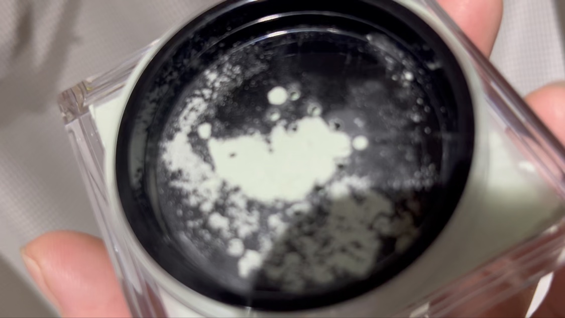 アンリミテッド mopo™ ルース パウダー/shu uemura/ルースパウダーの動画クチコミ2つ目