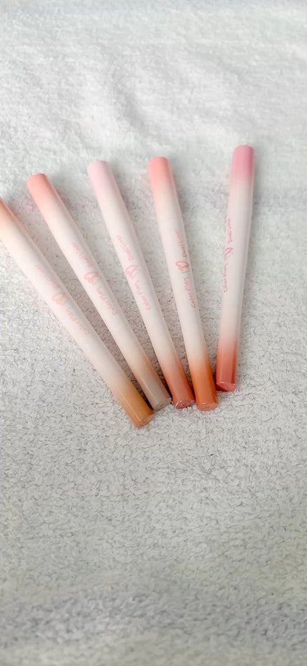 カラープレイデュアルライナー/2aN/スティックアイシャドウの動画クチコミ5つ目