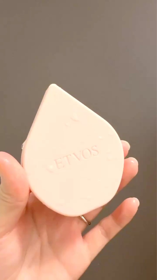 リラクシングマッサージブラシ/エトヴォス/スカルプブラシの動画クチコミ4つ目