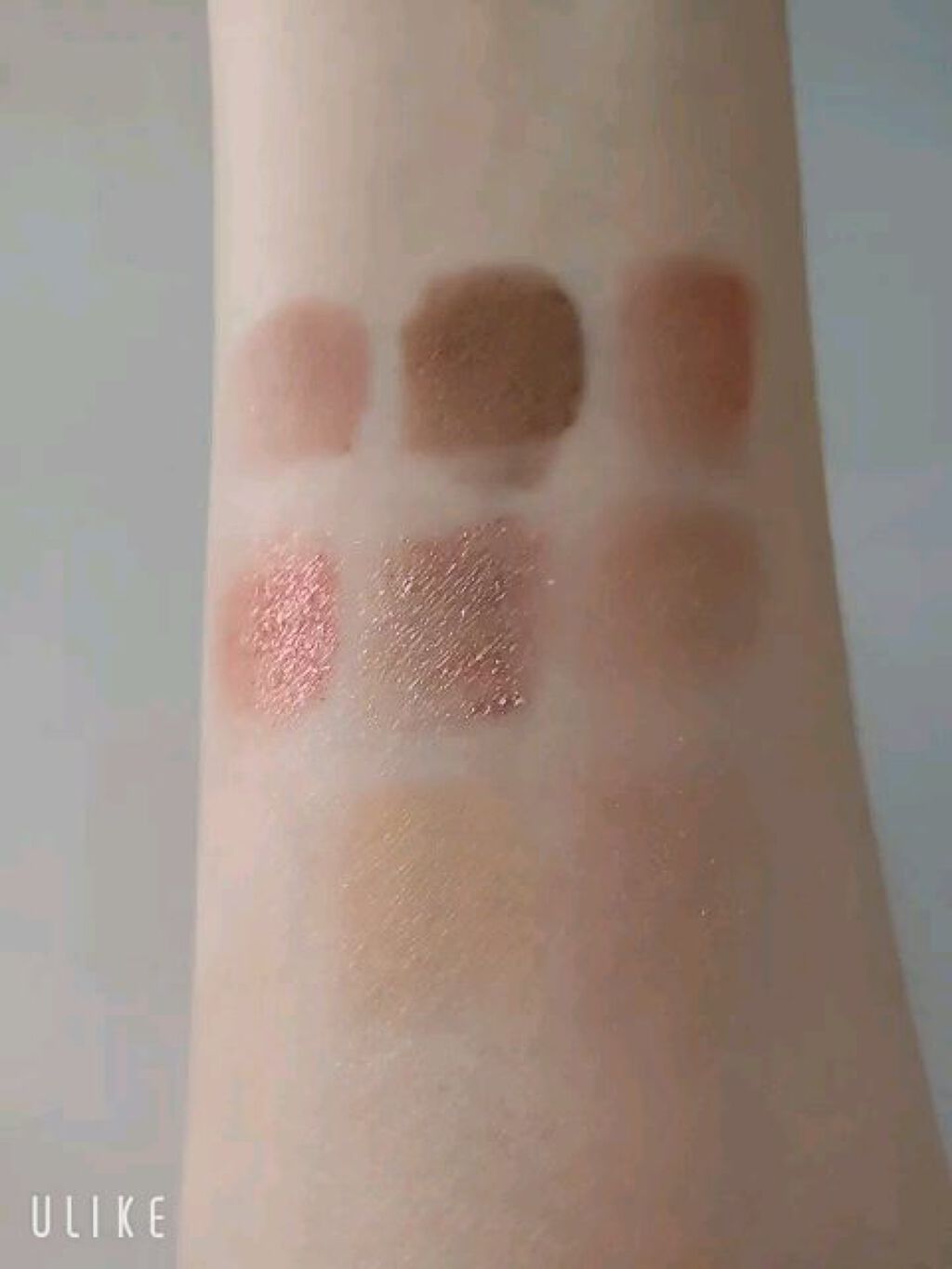 ギャラクシー9色アイシャドウパレット/DiTO/アイシャドウパレットの動画クチコミ3つ目