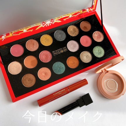 MTHRSHP MEGA: Celestial Odyssey/PAT McGRATH LABS/アイシャドウパレットの人気ショート動画