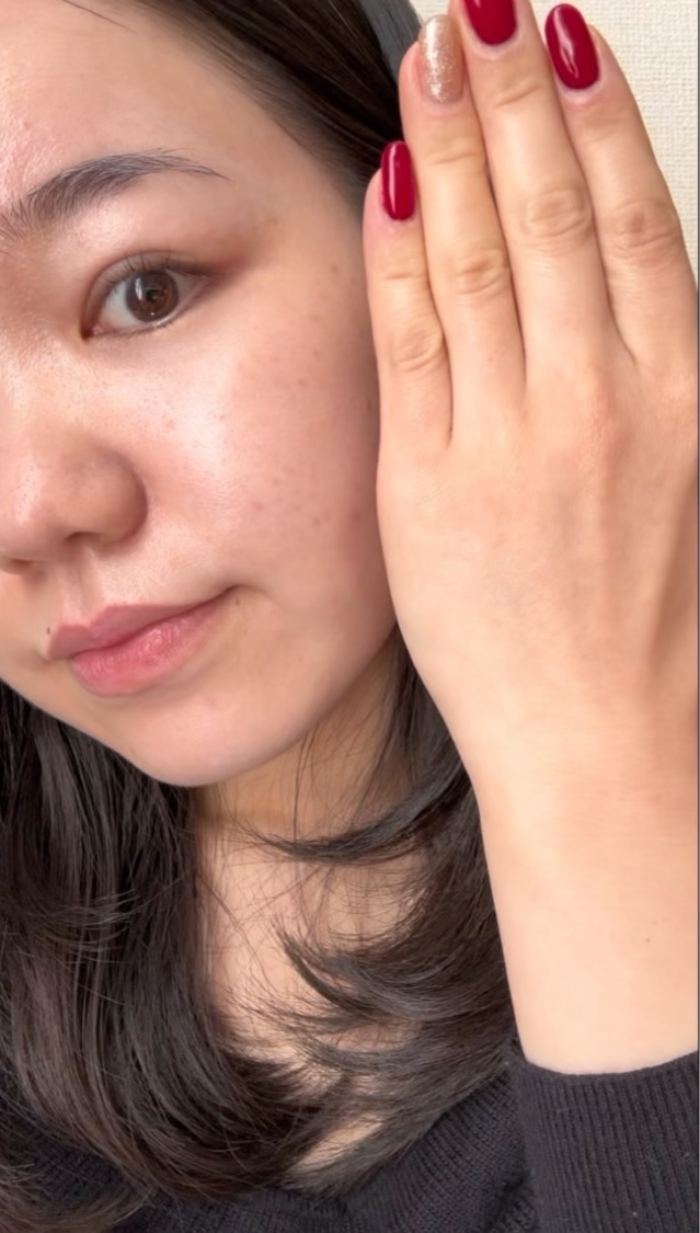 SKINFOOD ベリースージングサンクリームのクチコミ「SKINFOOD
ベリースージング 日焼け止め🫐💚

敏感肌さんにも使いやすい
ジンク100%.....」（2枚目）