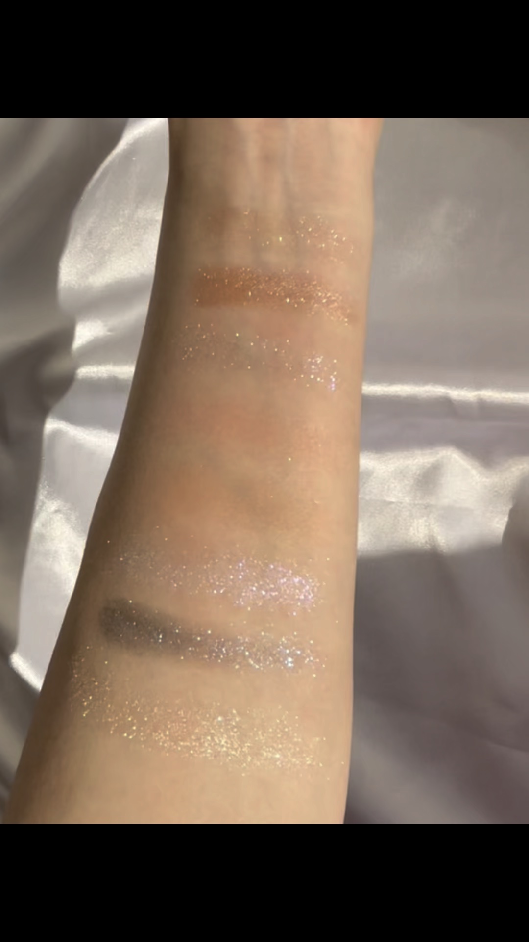 ムーンストーン グロウ リュクス アイ & チーク パレット/BOBBI BROWN/アイシャドウパレットの人気ショート動画