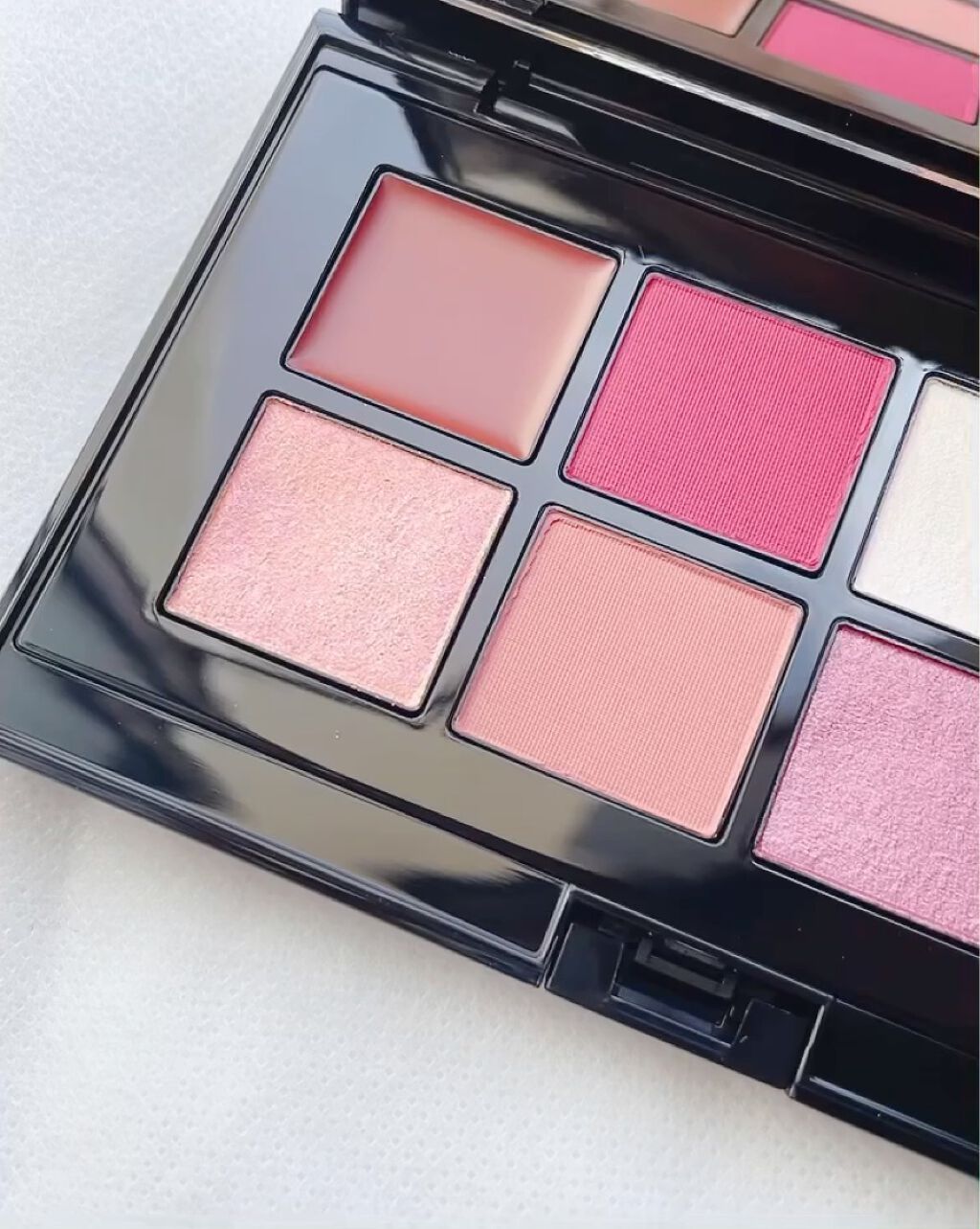 コンパクトアディクション “エターナル イン ピンク”/ADDICTION/アイシャドウパレットを使ったクチコミ（2枚目）