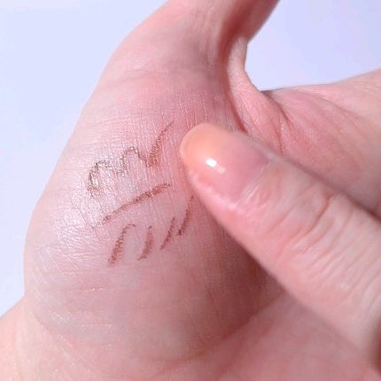 アイブロウ ティントライナー/エレガンス/眉ティントの動画クチコミ2つ目