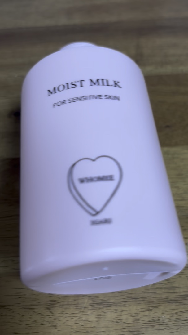モイストミルクN/WHOMEE/乳液の動画クチコミ2つ目