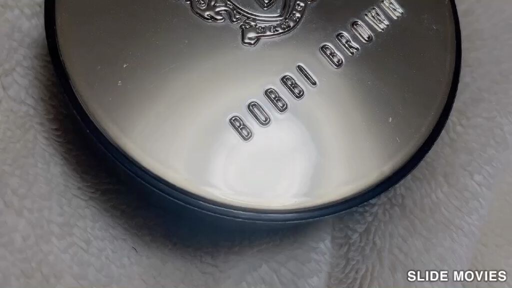 インテンシブ スキン セラム クッション ファンデーション/BOBBI BROWN/クッションファンデーションの動画クチコミ1つ目